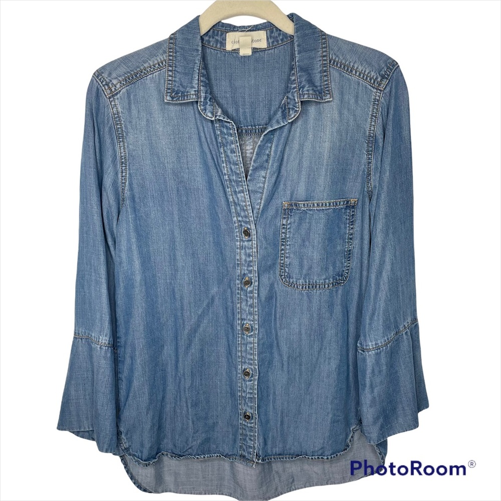 Anthropologie Cloth &‎ Stone Chambray Button Down Shirt S